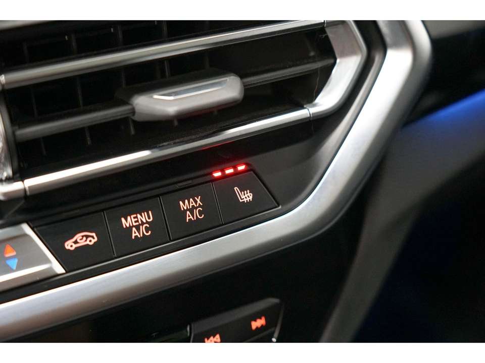 BMW iX3 - Imagem 19