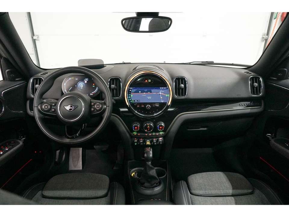 MINI Cooper SE Countryman - Imagem 9