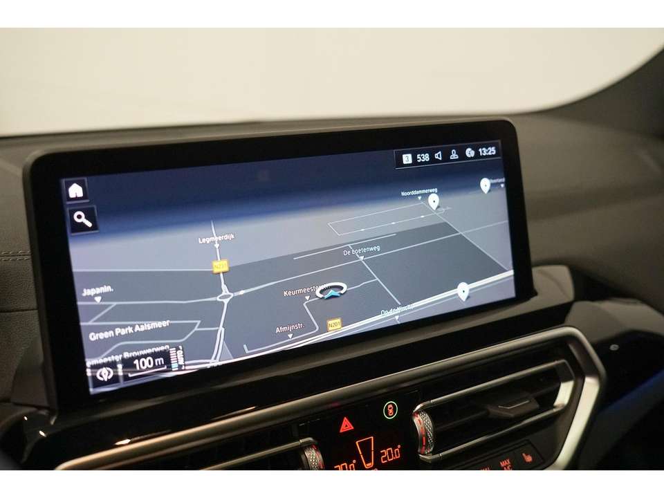 BMW iX3 - Imagem 15