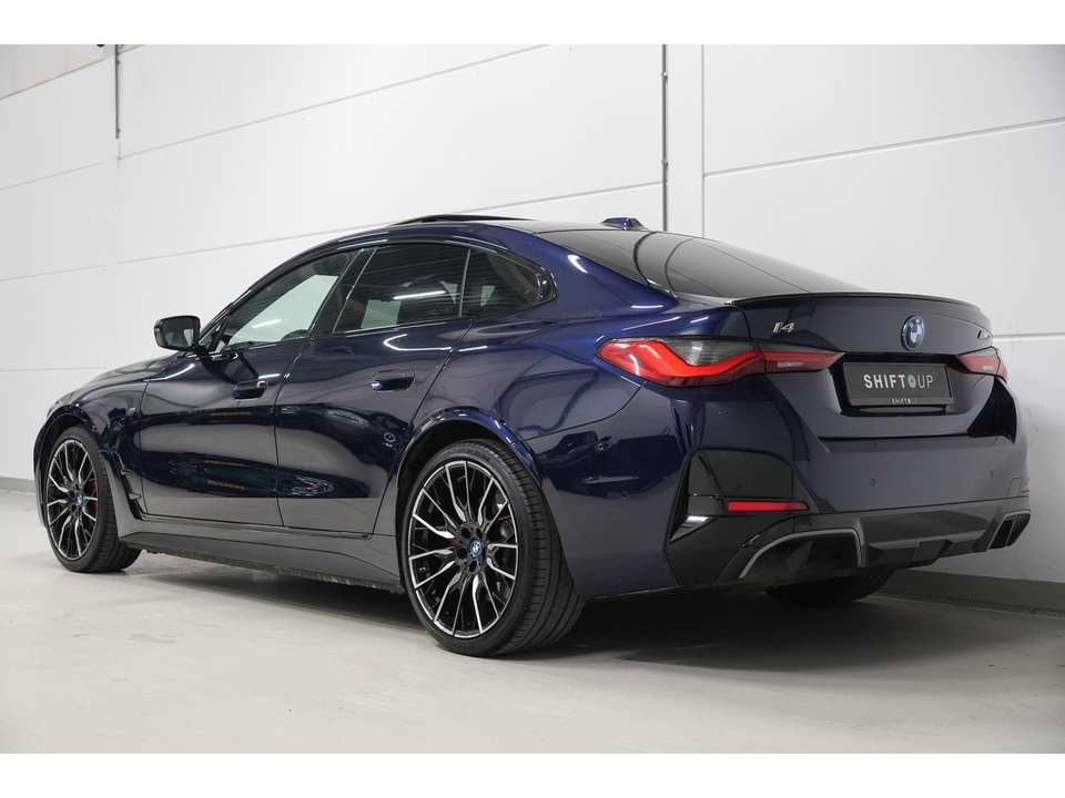 BMW i4 - Imagem 7