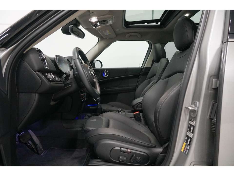 MINI Cooper SE Countryman - Imagem 20