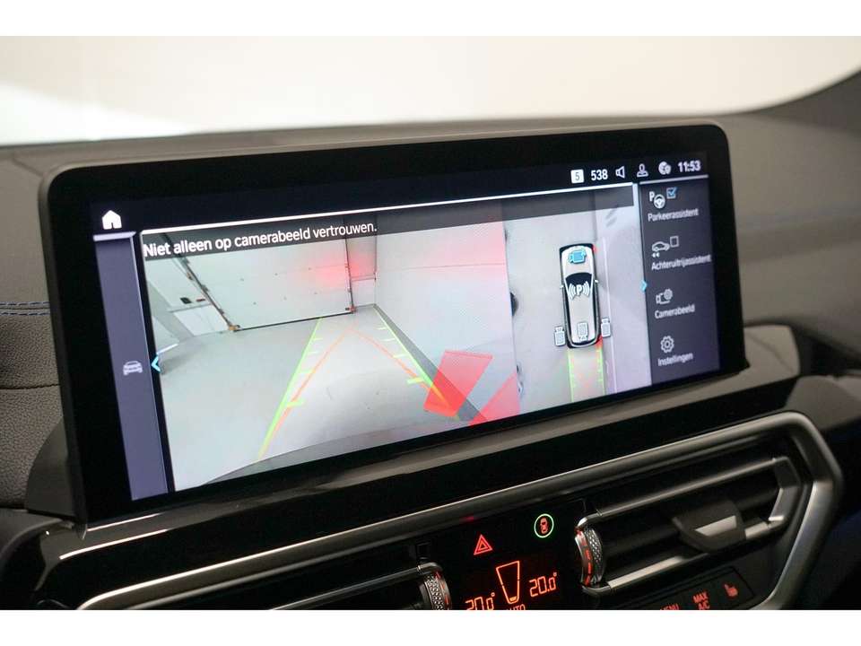 BMW iX3 - Imagem 16