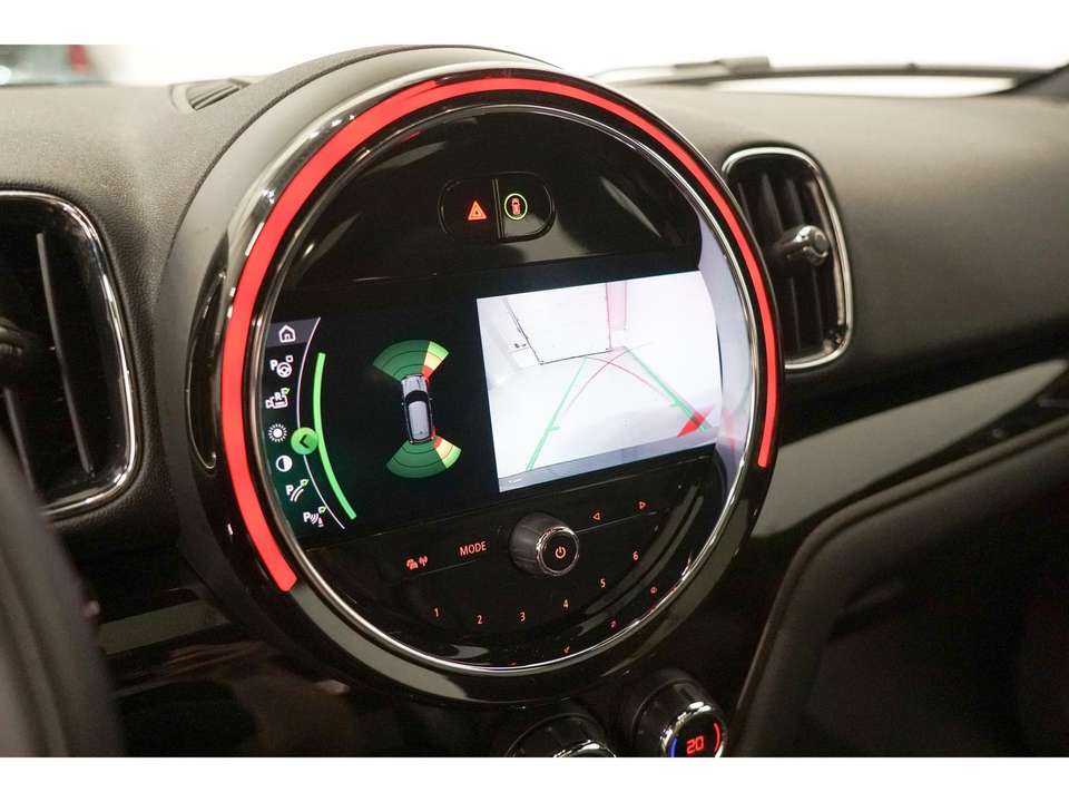 MINI Cooper SE Countryman - Imagem 15