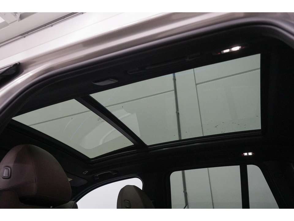BMW iX3 - Imagem 12
