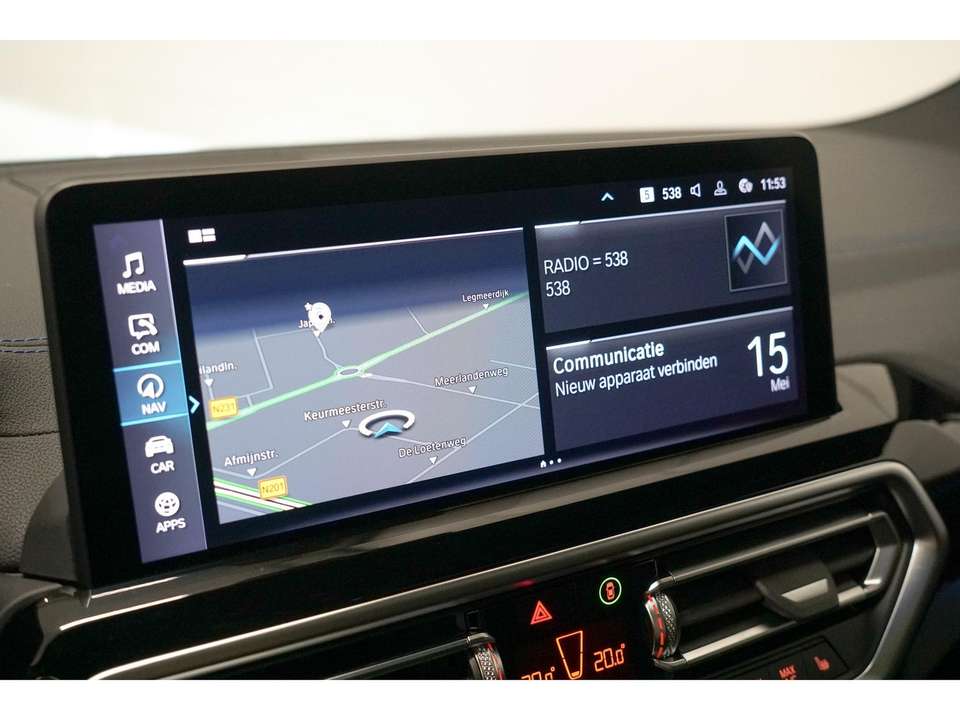 BMW iX3 - Imagem 17