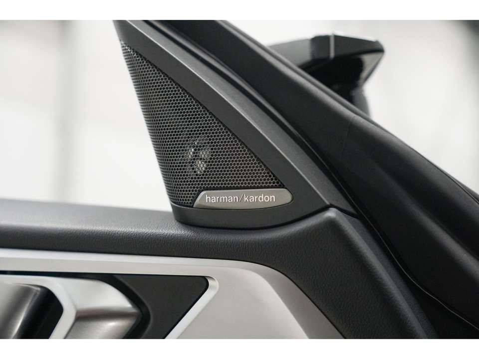 BMW i4 - Imagem 14