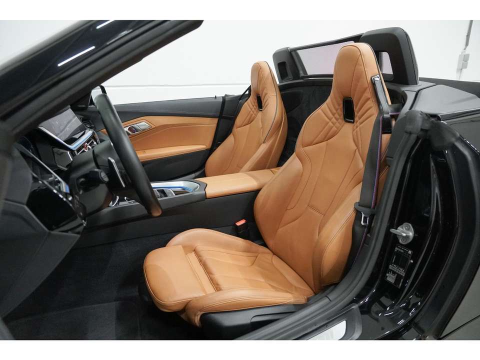 BMW Z4 - Imagem 9