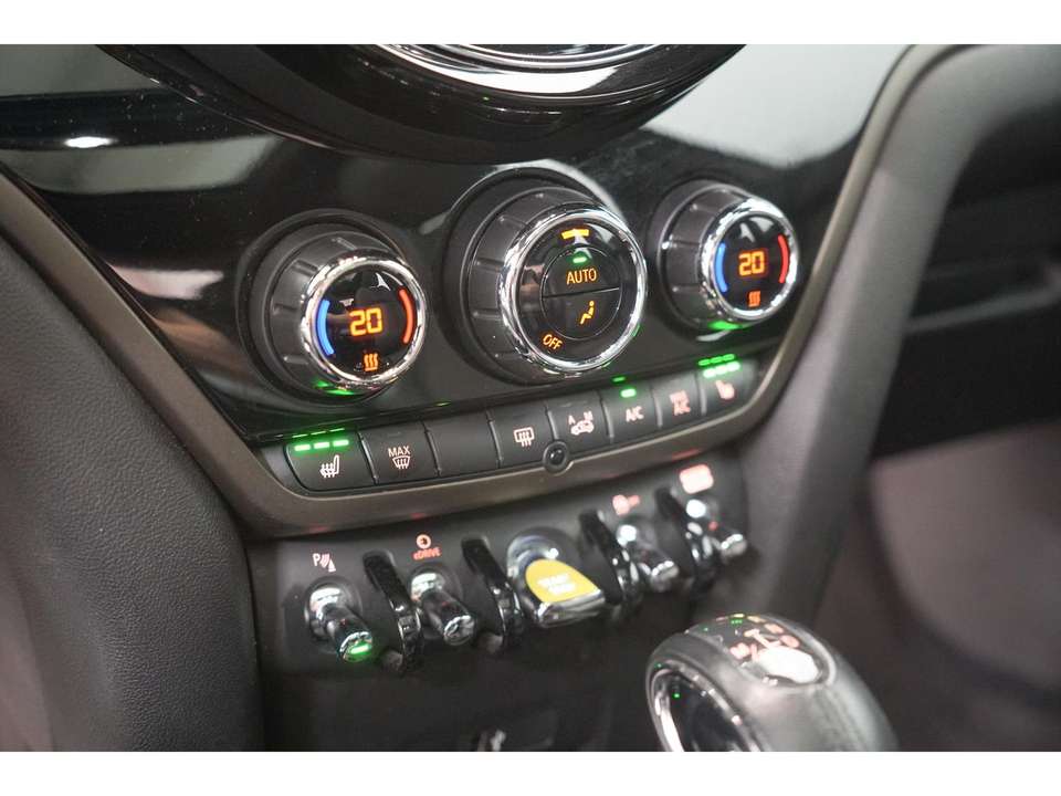 MINI Cooper SE Countryman - Imagem 18