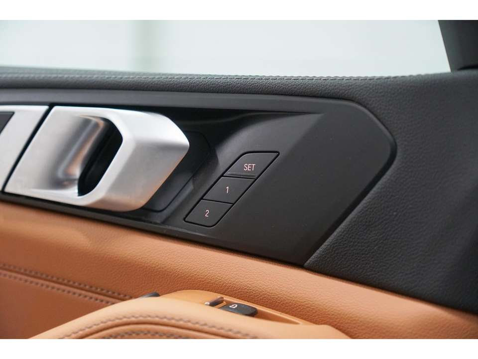 BMW X5 - Imagem 14