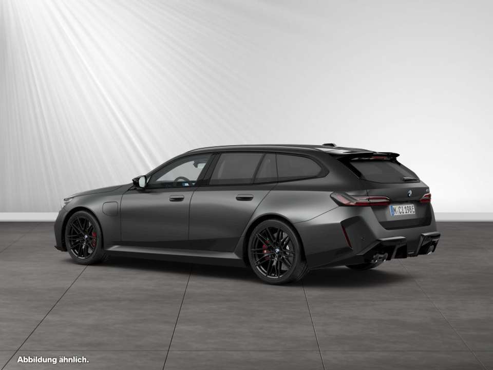 BMW M5 - Imagem 8