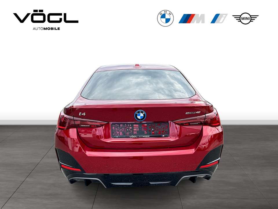 BMW i4 - Imagem 4