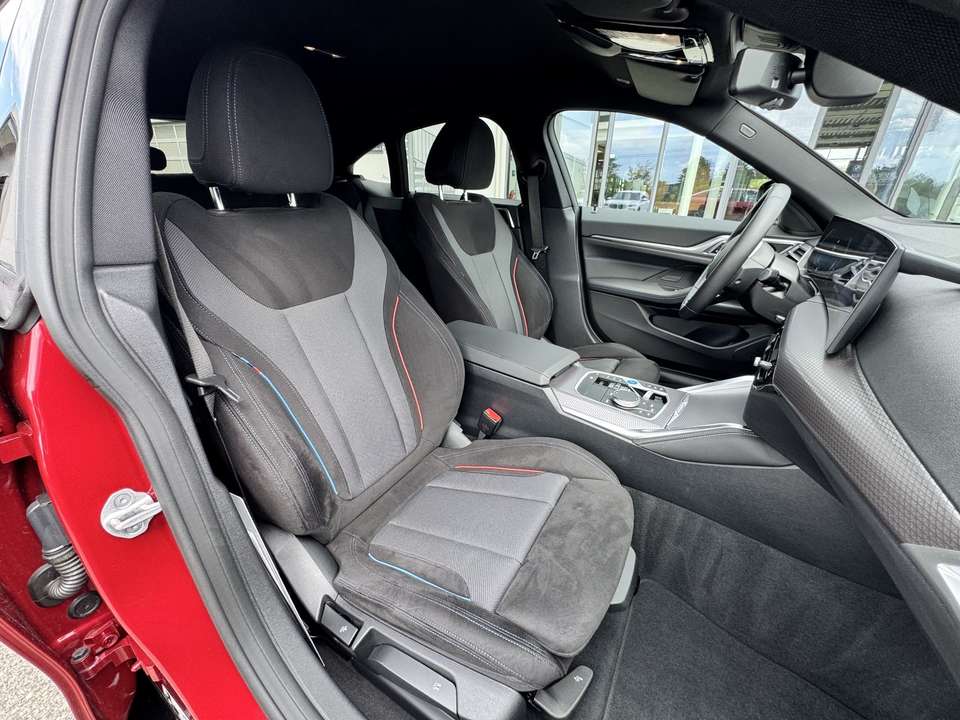 BMW i4 - Imagem 7