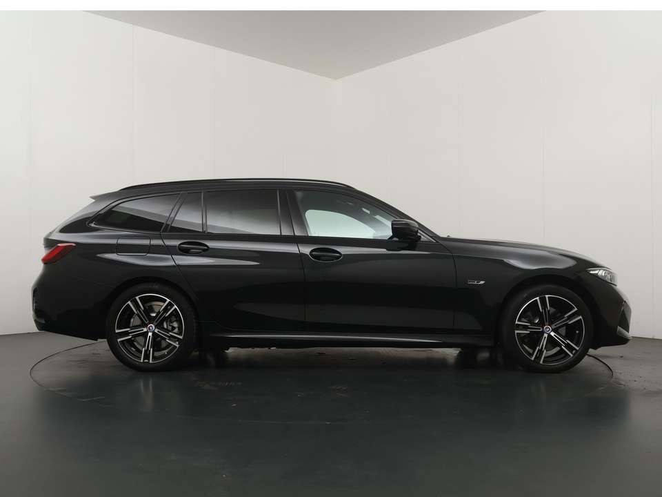 BMW 330 - Imagem 8