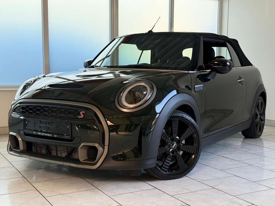 MINI Cooper S Cabrio - Imagem 1