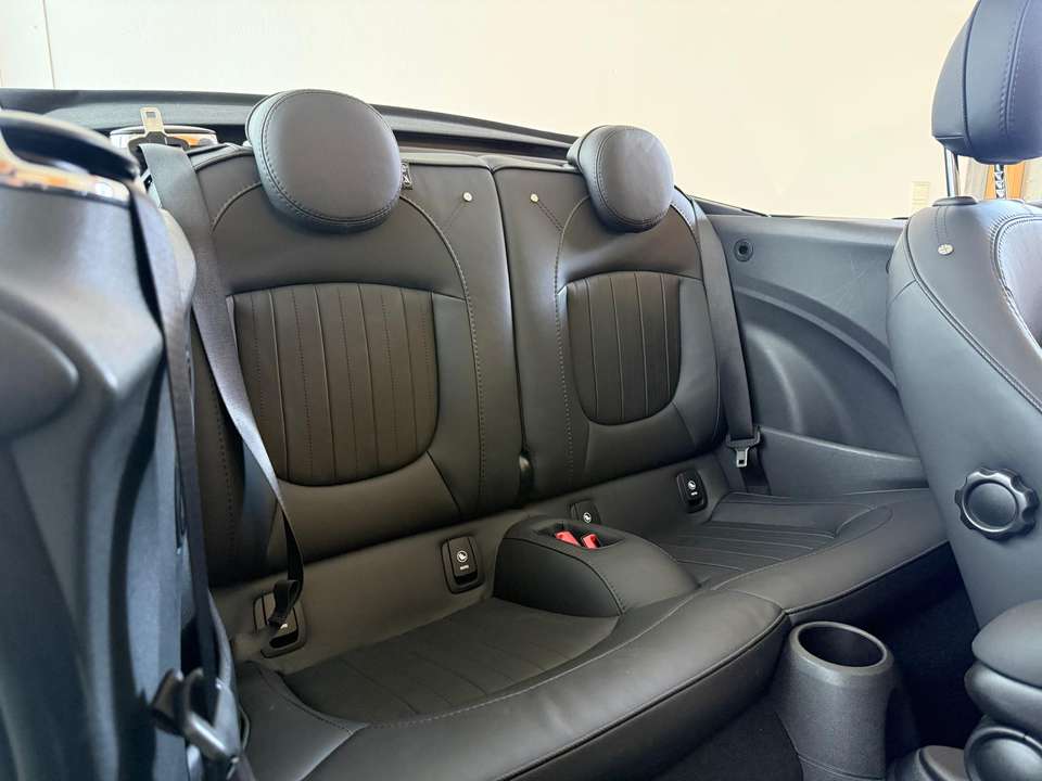 MINI Cooper S Cabrio - Imagem 6