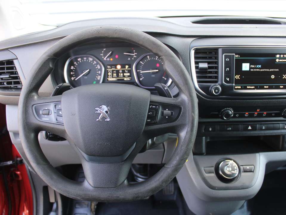 Peugeot Expert - Imagem 8
