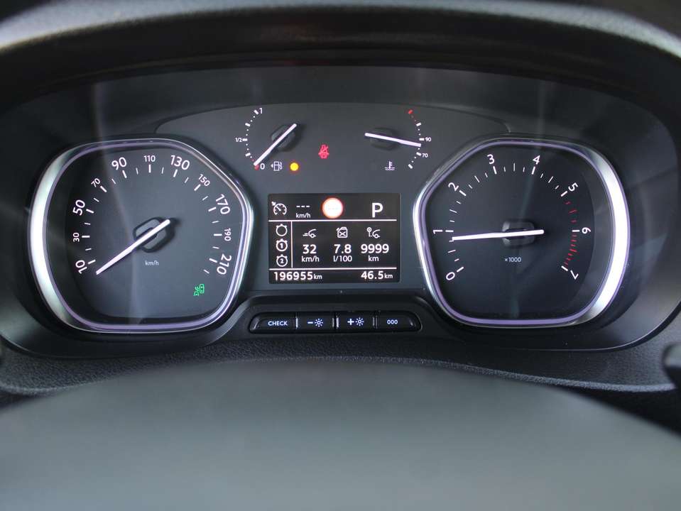 Peugeot Expert - Imagem 12