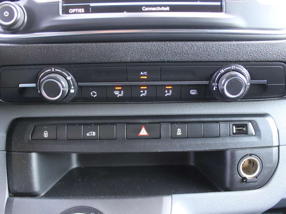 Peugeot Expert - Imagem 19