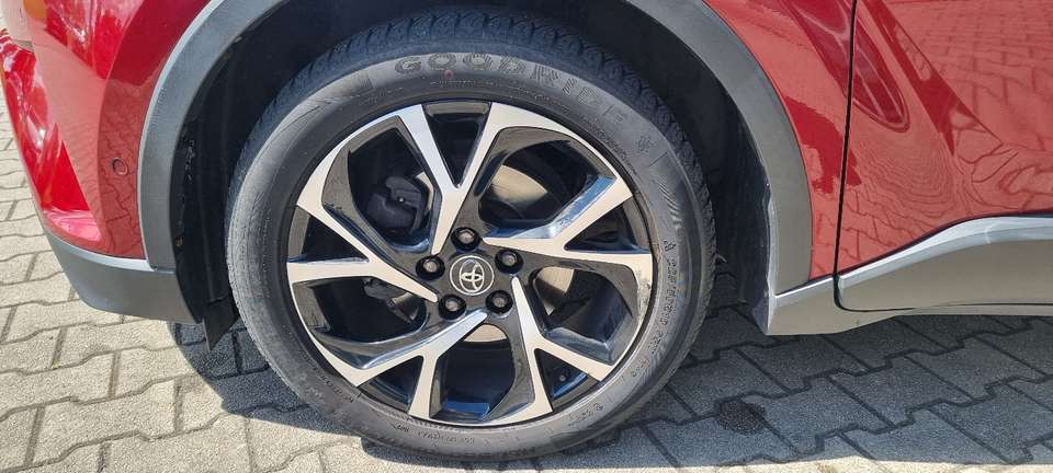 Toyota C-HR - Imagem 15