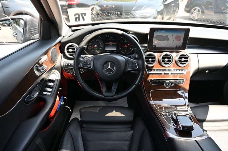 Mercedes-Benz C 250 - Imagem 4