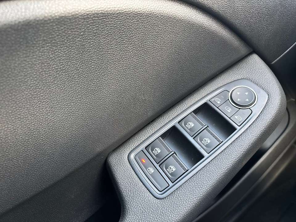 Mitsubishi Colt - Imagem 6