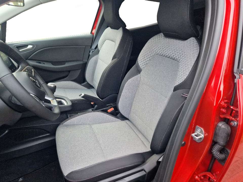Mitsubishi Colt - Imagem 11