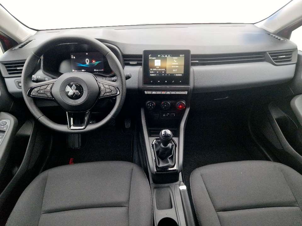 Mitsubishi Colt - Imagem 9