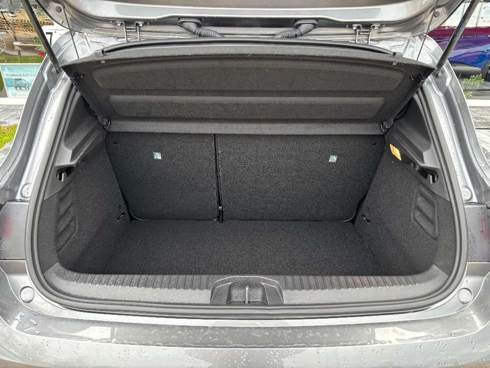 Mitsubishi Colt - Imagem 15