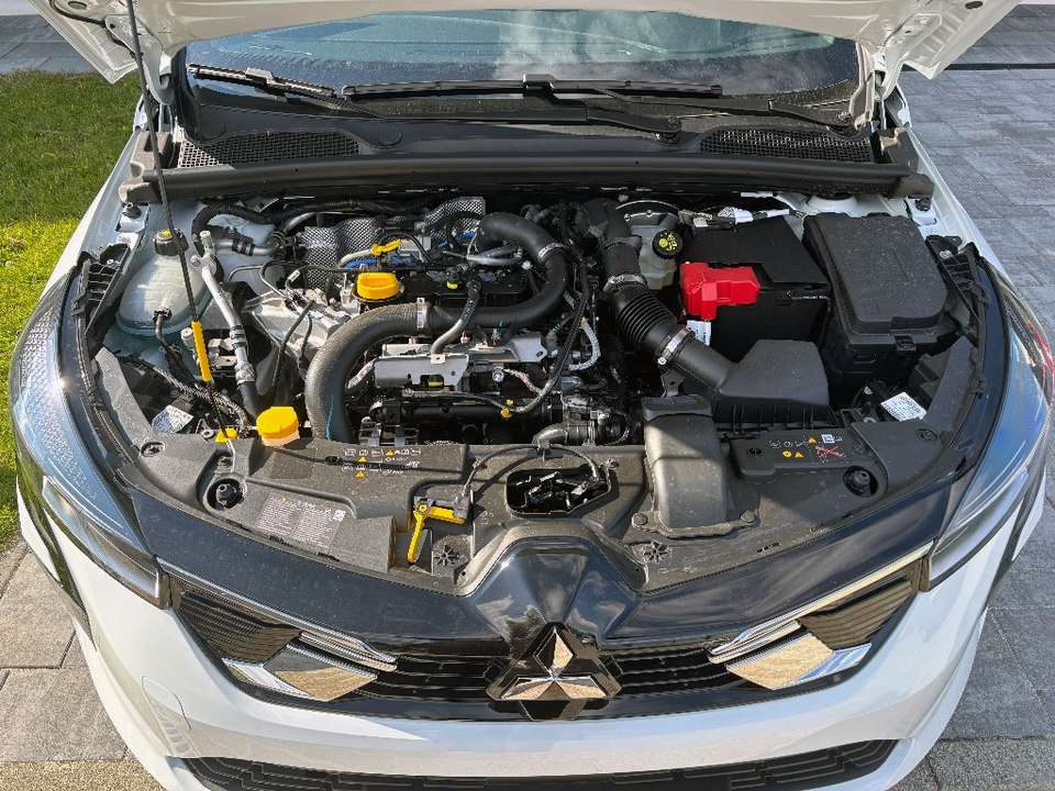 Mitsubishi Colt - Imagem 5