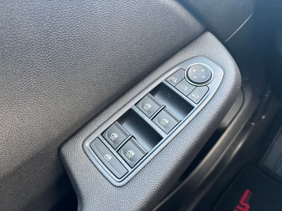 Mitsubishi Colt - Imagem 6