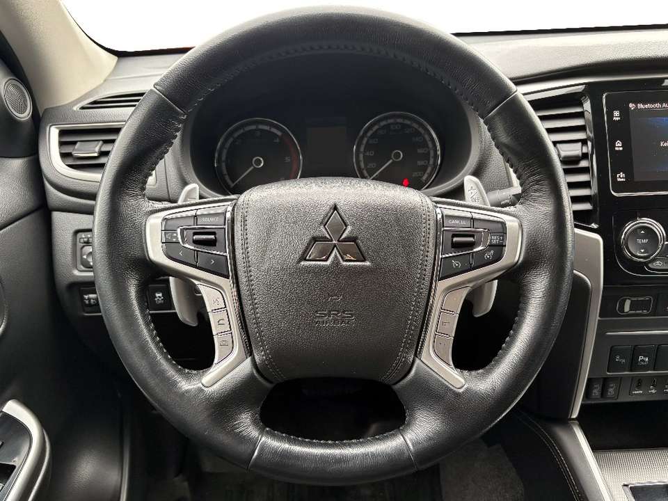 Mitsubishi L200 - Imagem 8