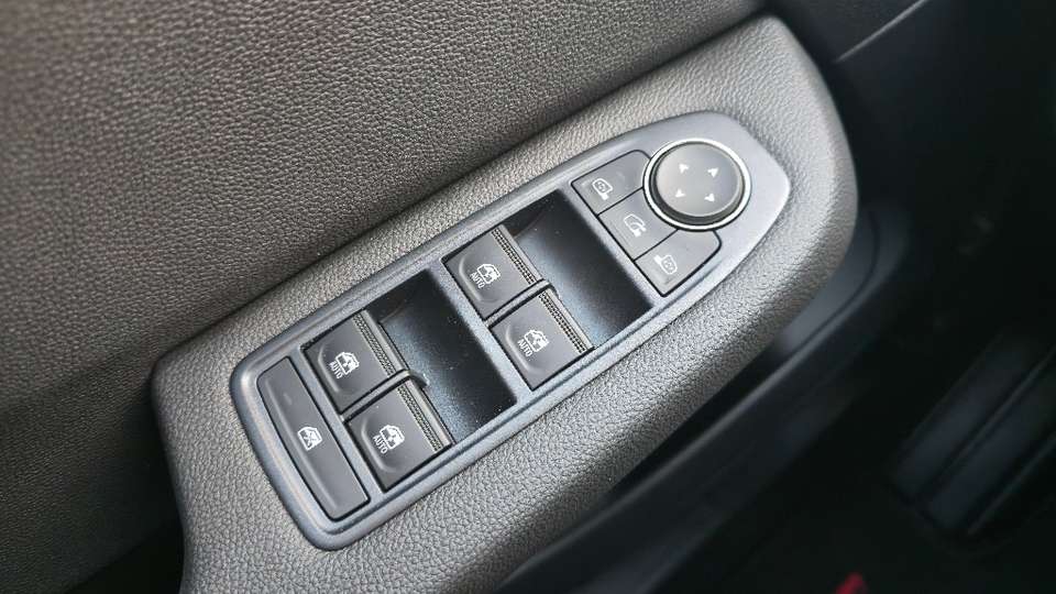 Mitsubishi Colt - Imagem 6
