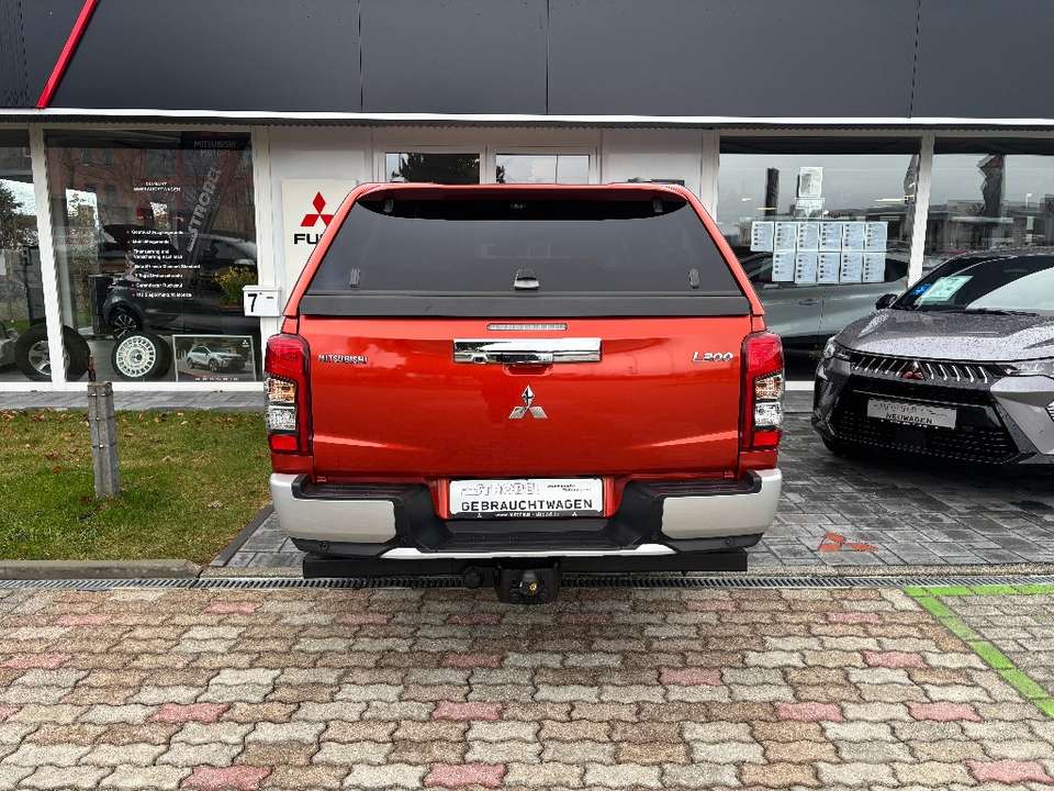 Mitsubishi L200 - Imagem 14