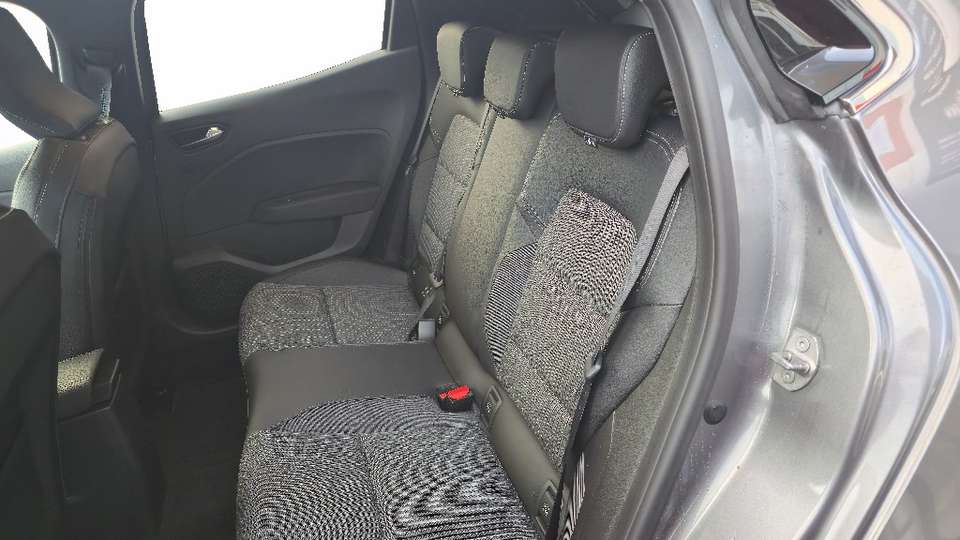 Mitsubishi Colt - Imagem 12