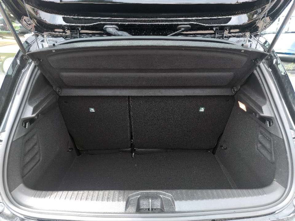 Mitsubishi Colt - Imagem 15