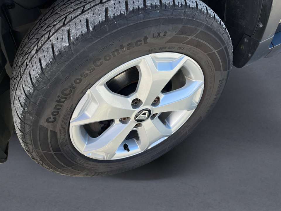 Dacia Duster - Imagem 8