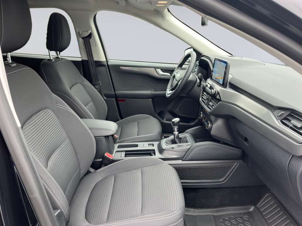 Ford Kuga - Imagem 12