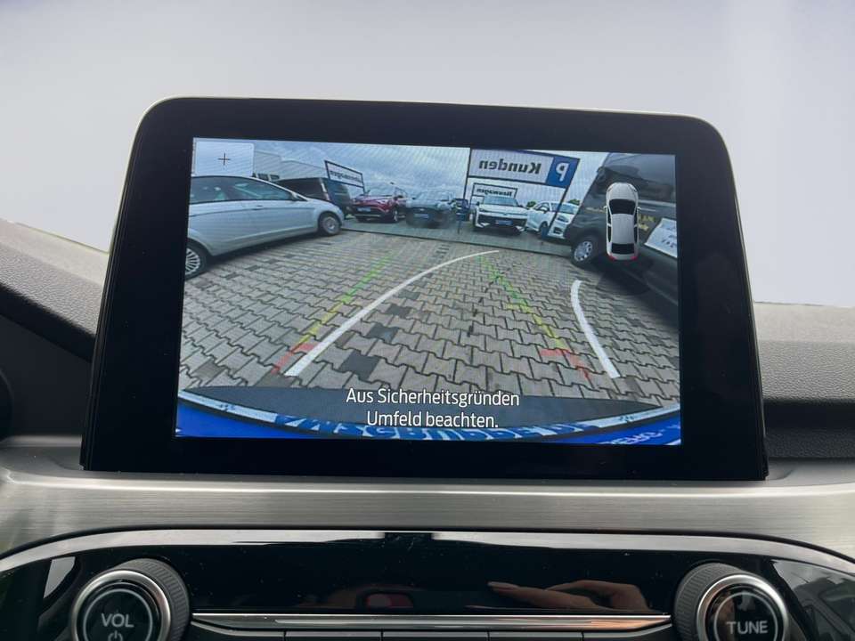Ford Kuga - Imagem 13