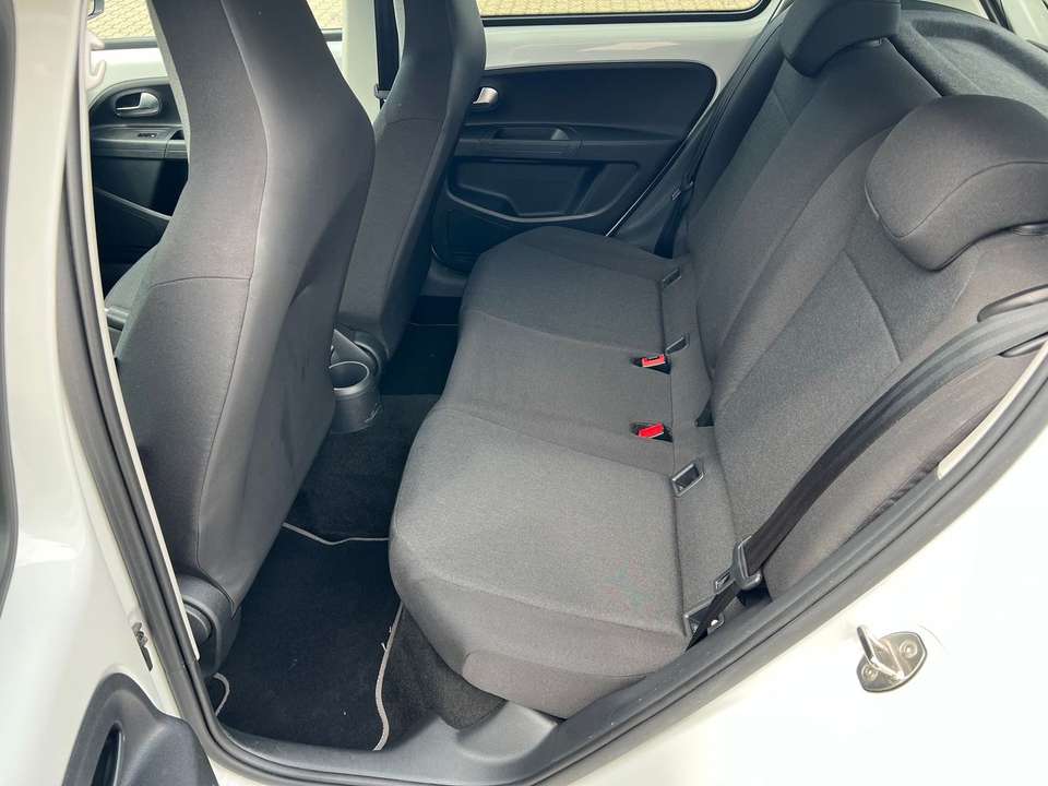 Volkswagen up! - Imagem 13