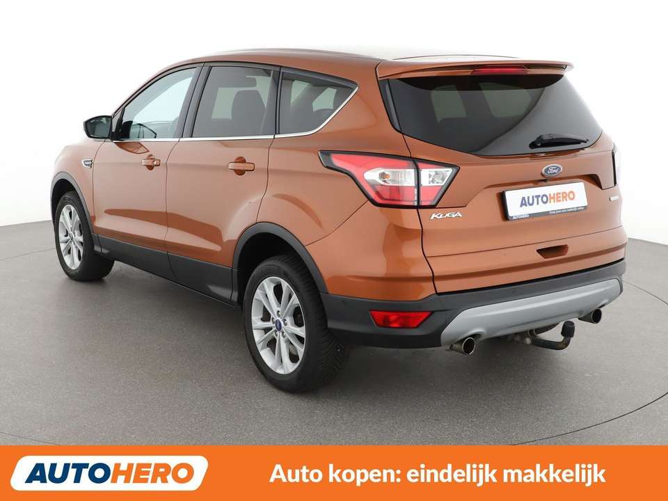 Ford Kuga - Imagem 4
