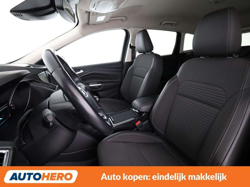 Ford Kuga - Imagem 10