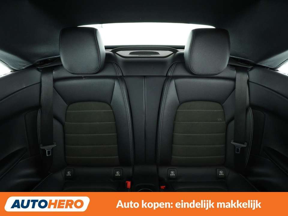 Mercedes-Benz C 180 - Imagem 15