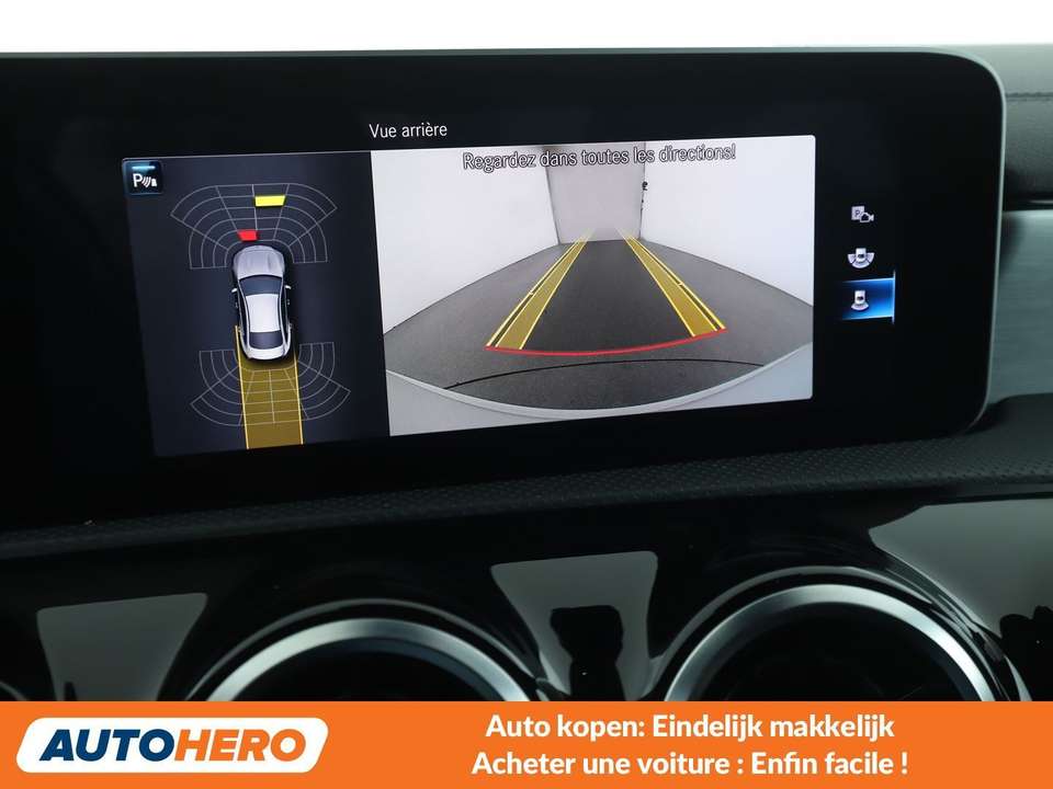 Mercedes-Benz CLA 180 - Imagem 9