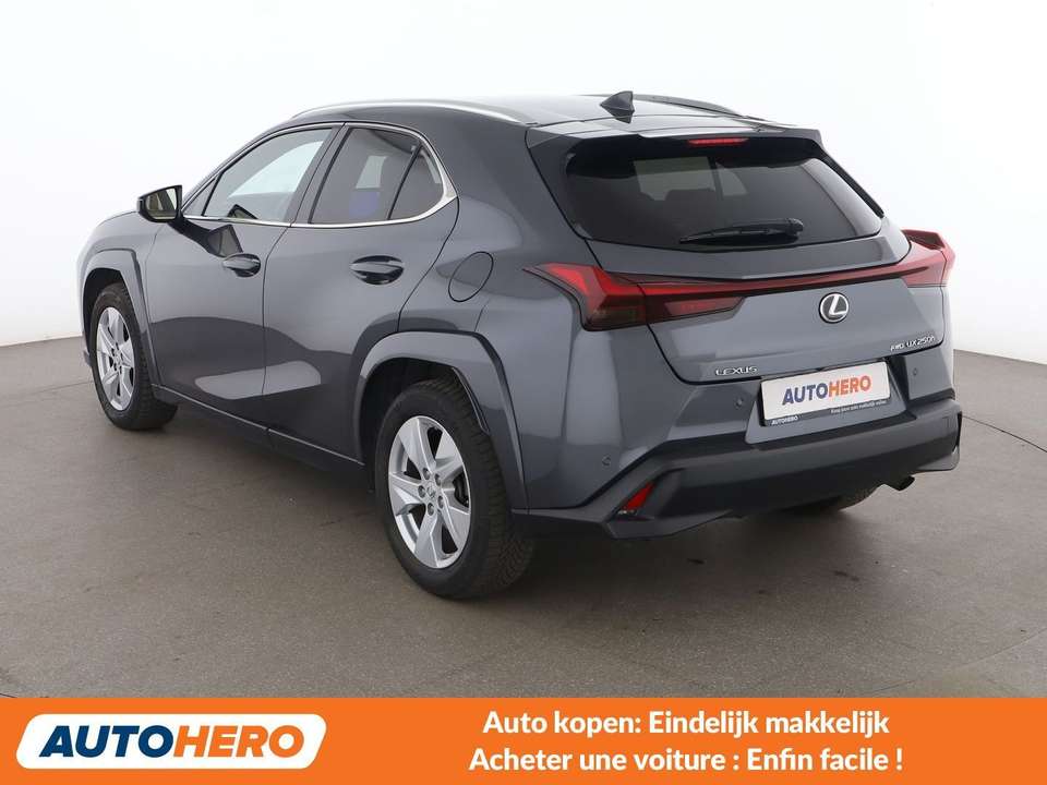 Lexus UX 250h - Imagem 4