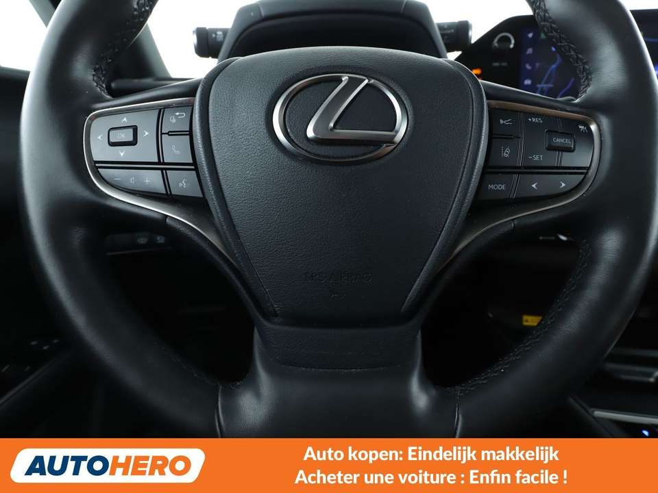Lexus UX 250h - Imagem 5