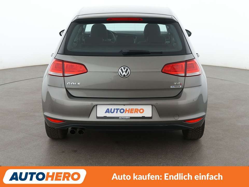Volkswagen Golf - Imagem 5
