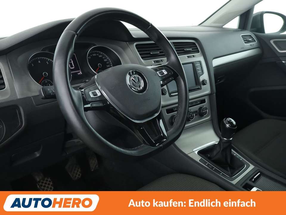Volkswagen Golf - Imagem 11