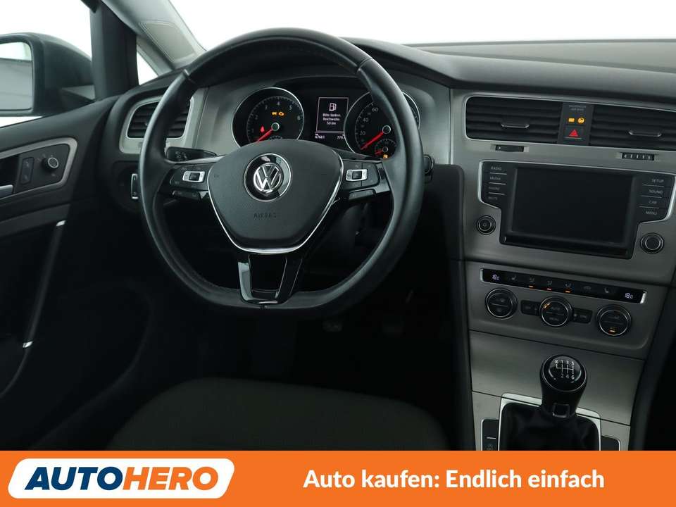 Volkswagen Golf - Imagem 13