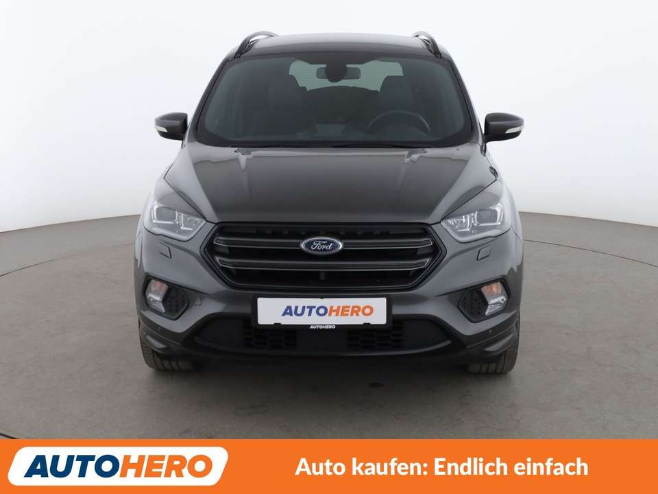 Ford Kuga - Imagem 9