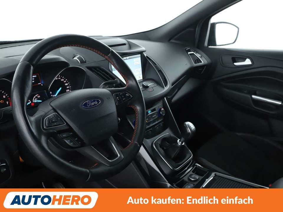 Ford Kuga - Imagem 10